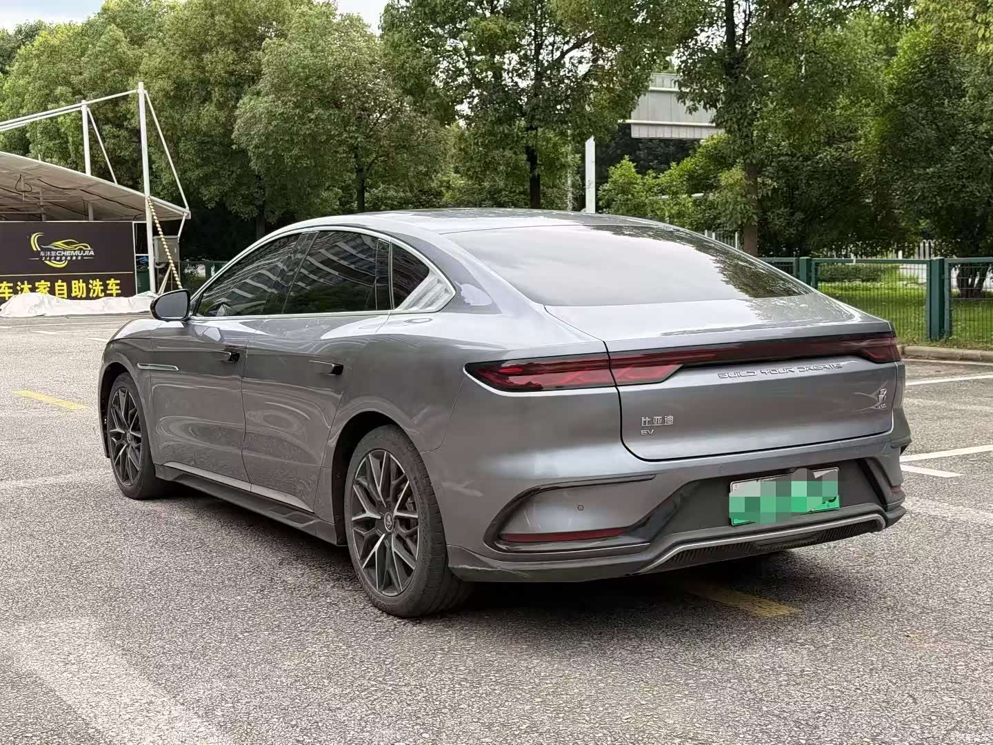 BYD Han, 2022 9