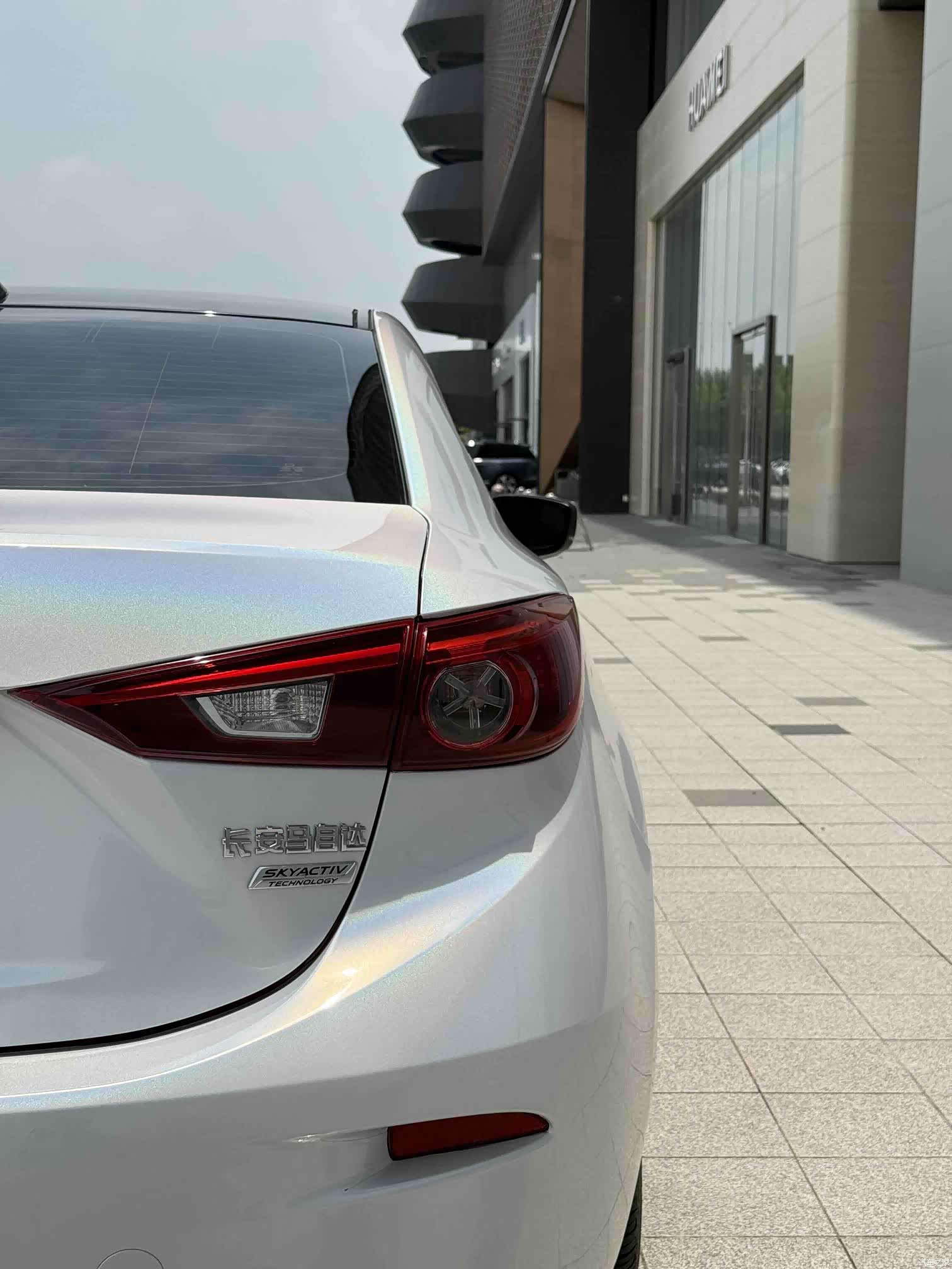 Mazda Mazda3, 2018 20