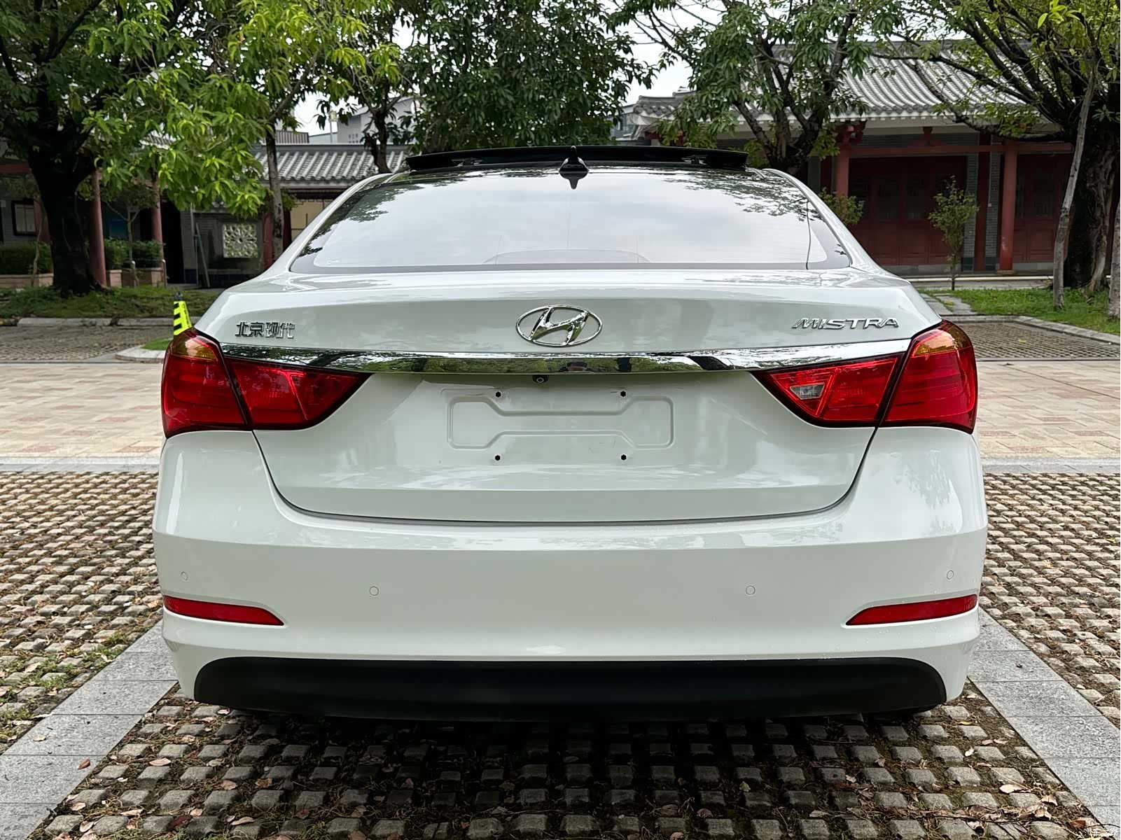 Hyundai GLS, 2016 8