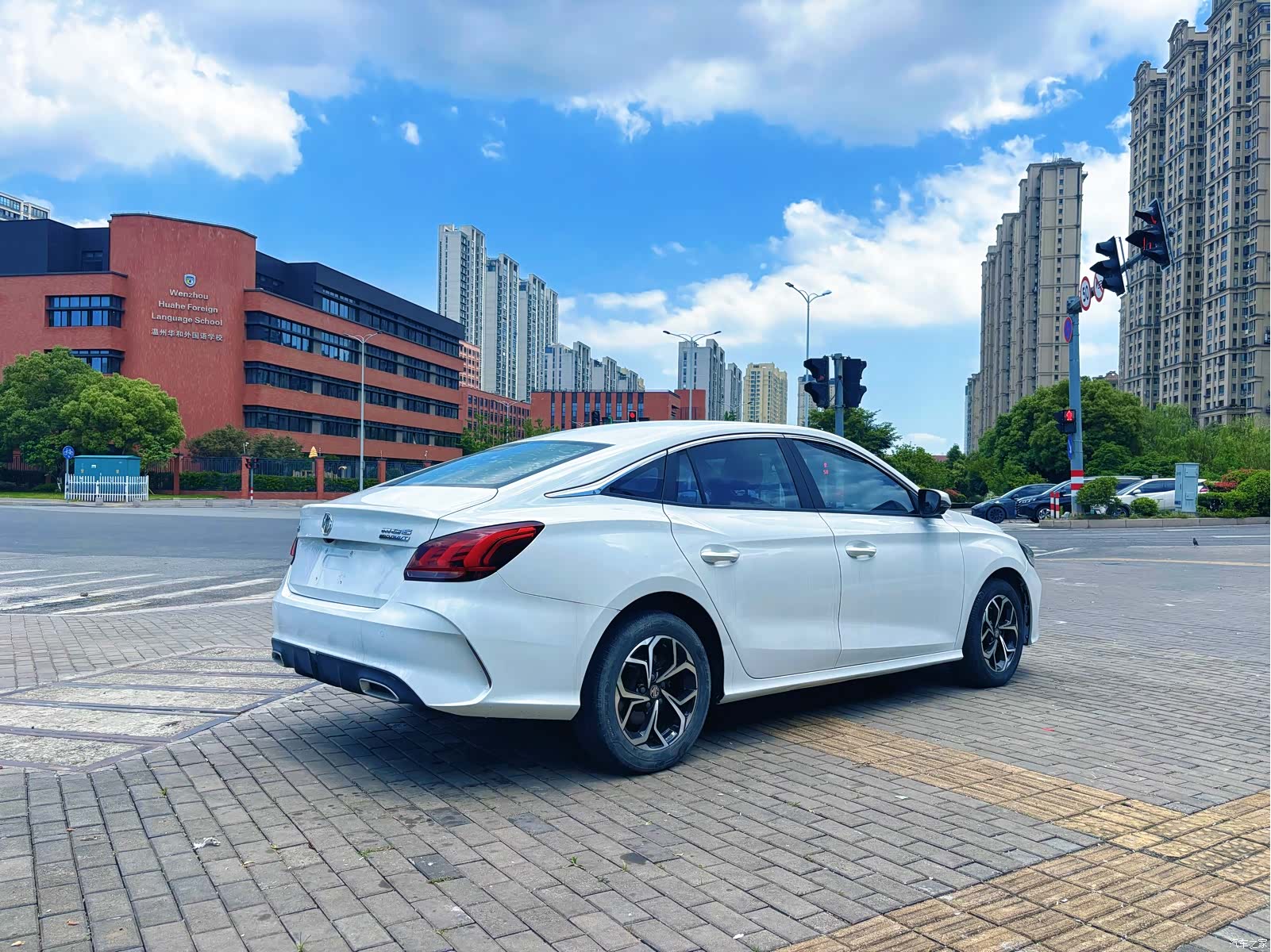 MG MG5, 2021 все фото
