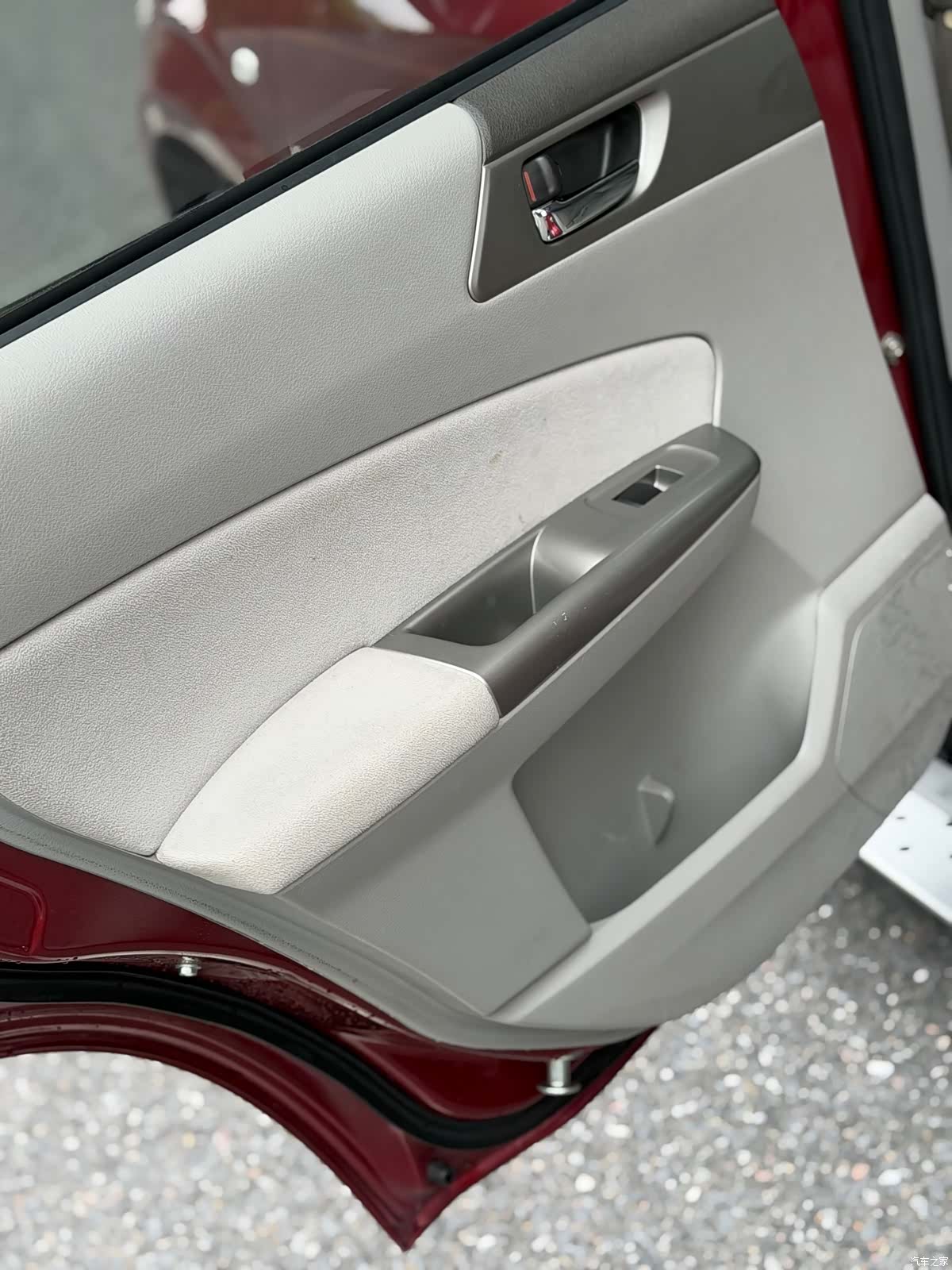 Subaru Forester, 2011 9