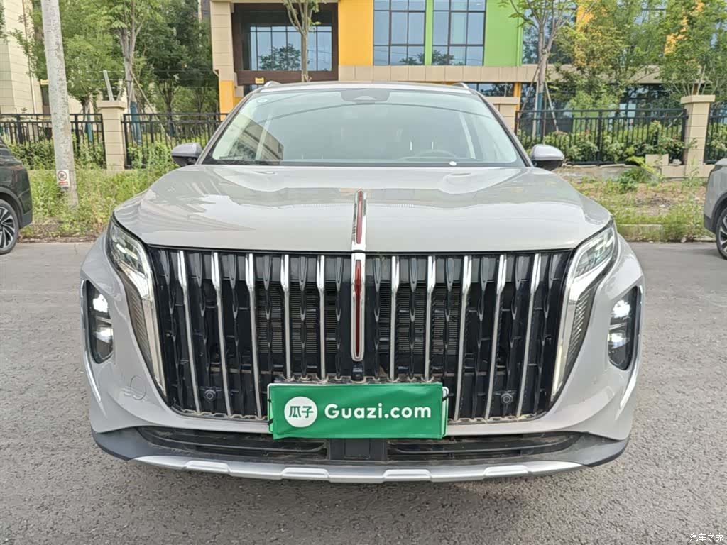 Hongqi HS7, 2024 3