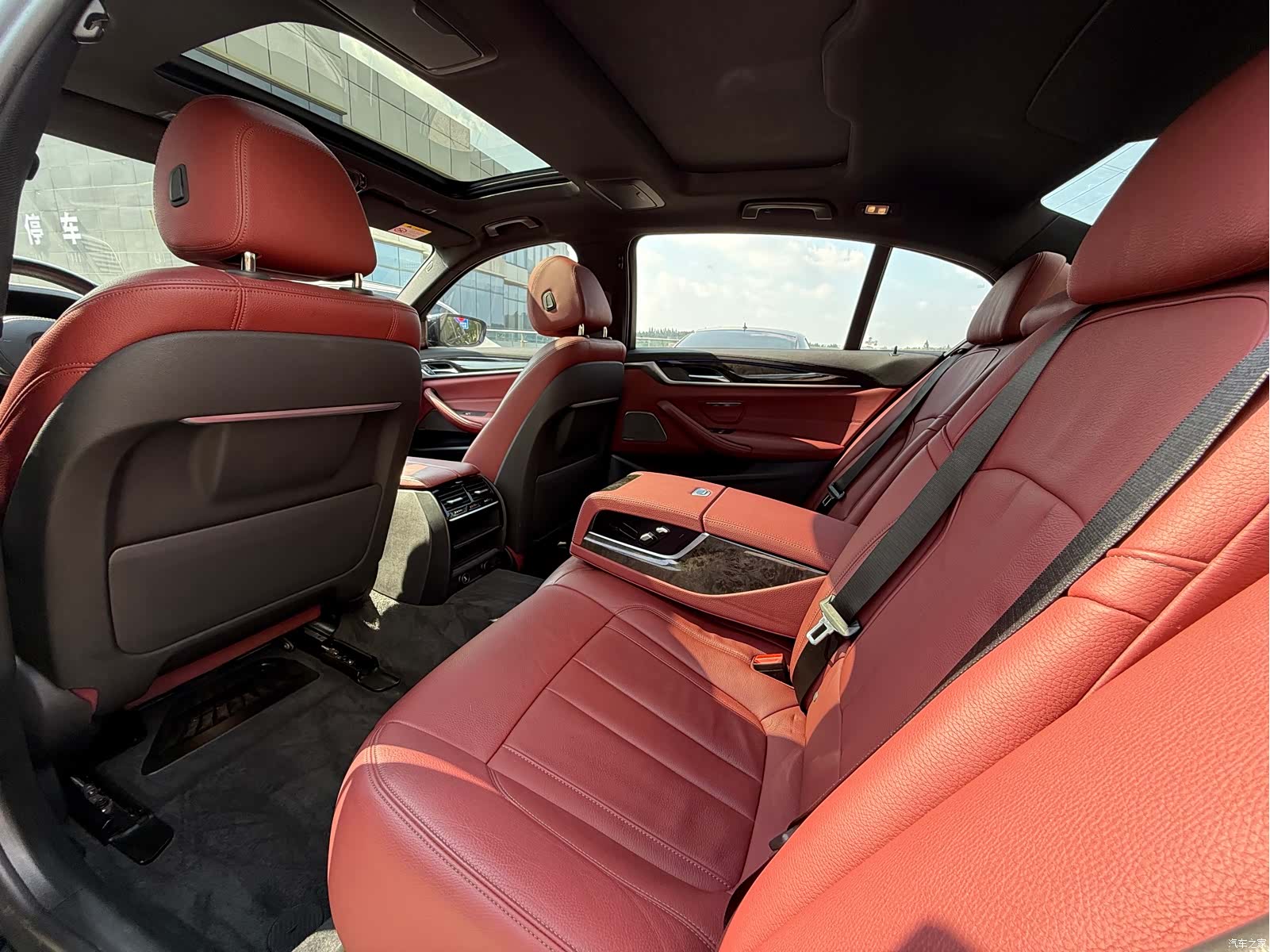 BMW 5 Series, 2019 6