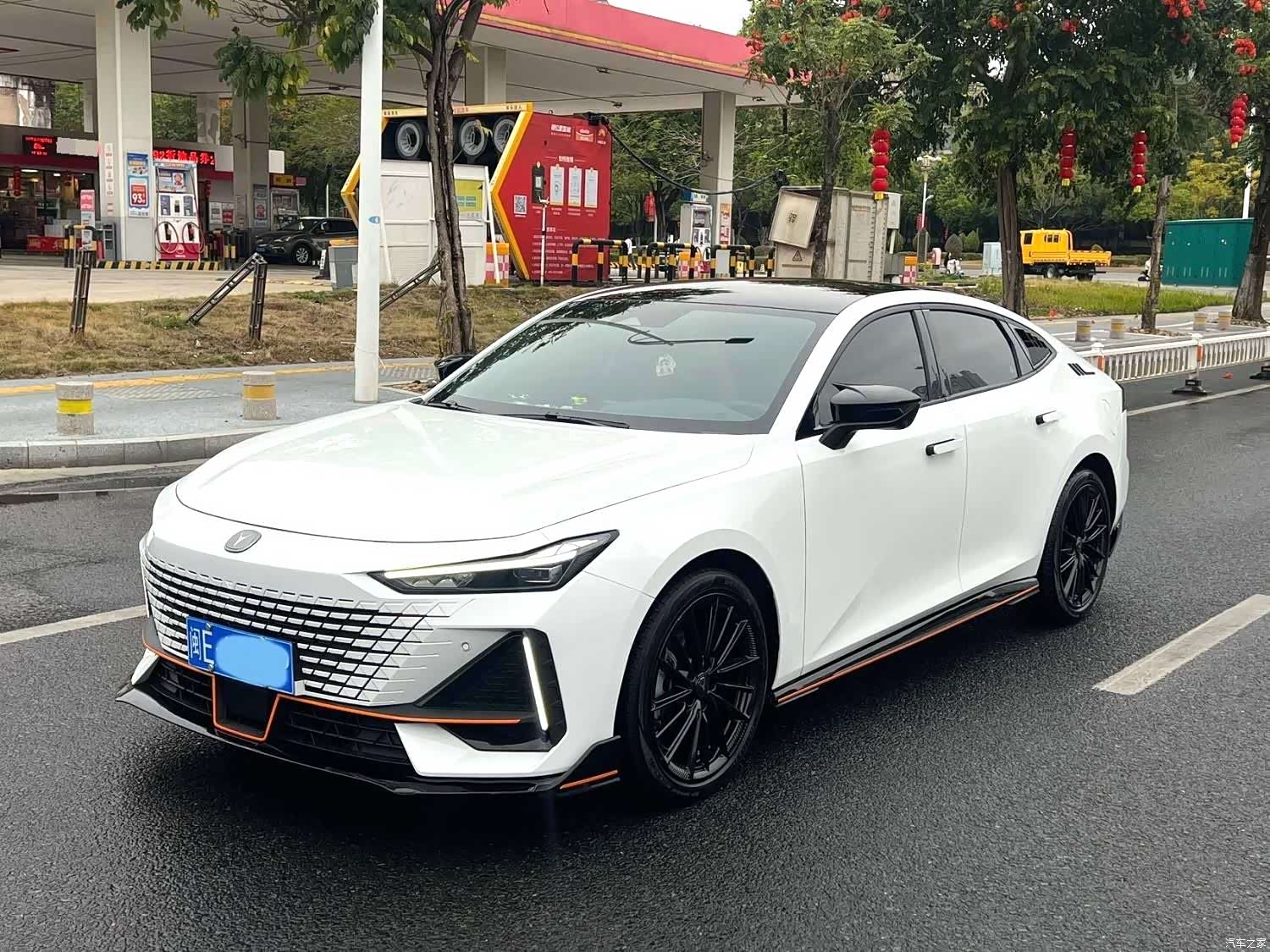 Changan UNI-V, 2023 1