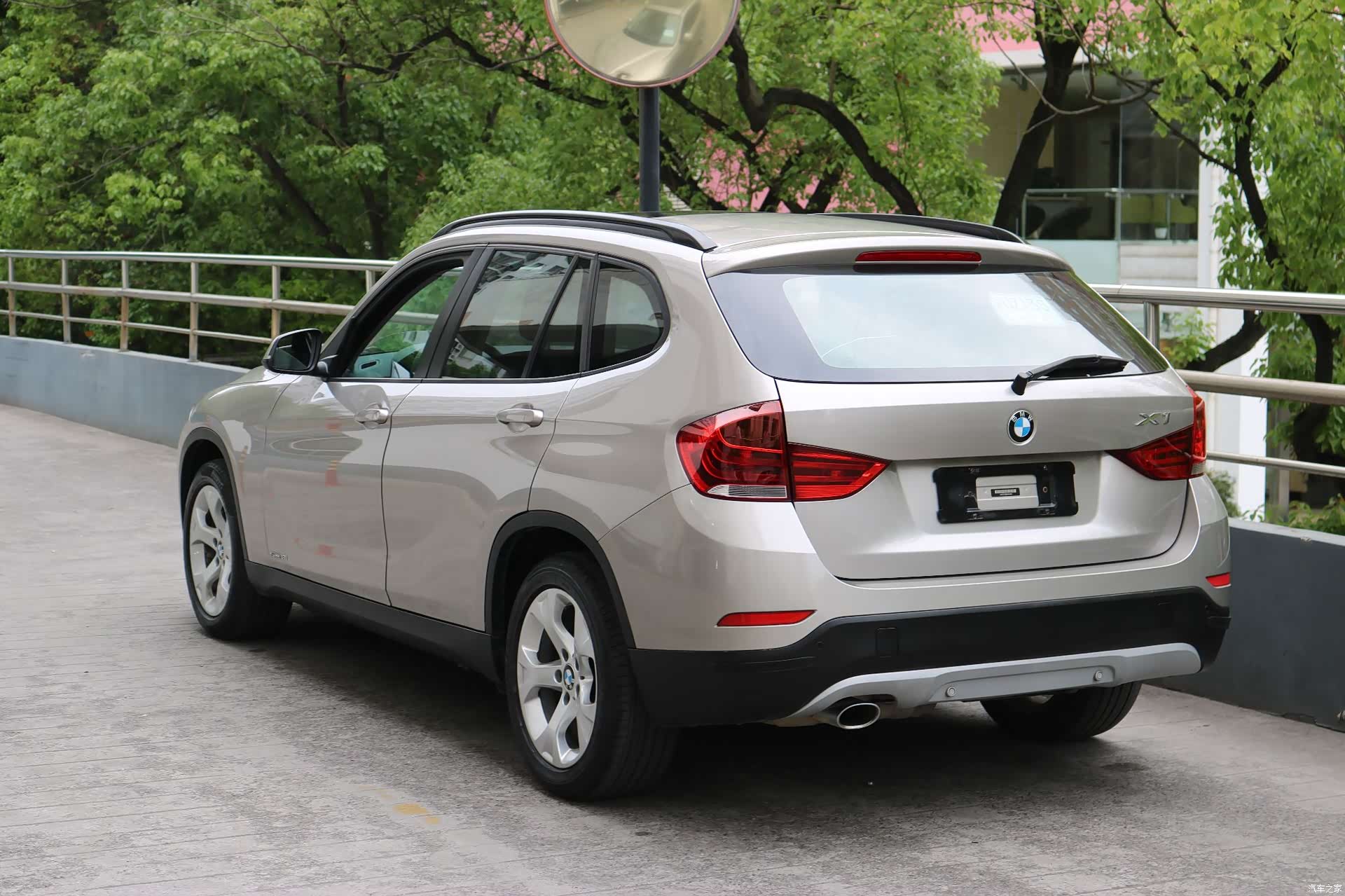 BMW X1, 2012 3