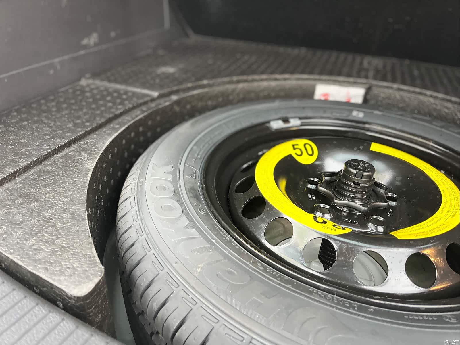 Volkswagen L, 2018 15