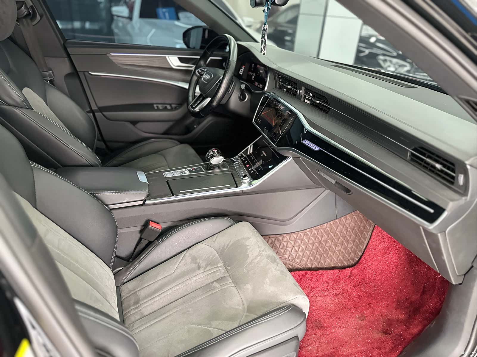 Audi A6L, 2024 4