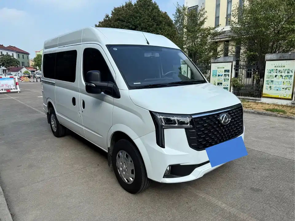 MAXUS Xintu V80