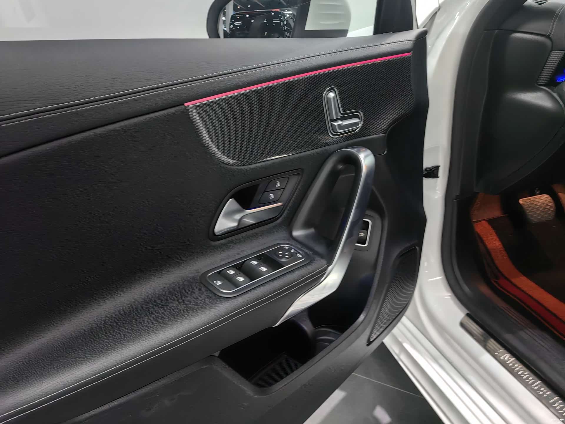 Mercedes-Benz A-Class, 2021 11