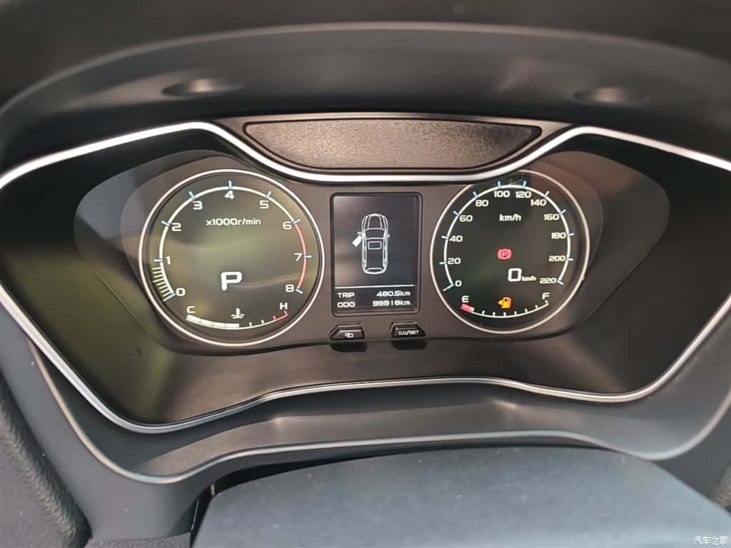Geely X6, 2016 12