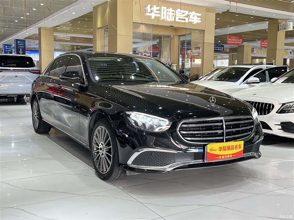 Mercedes-Benz E-Class, 2022 3
