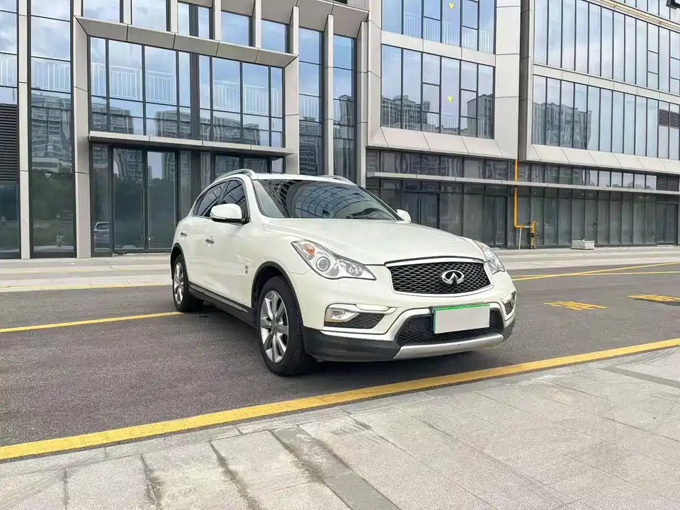 Infiniti QX50