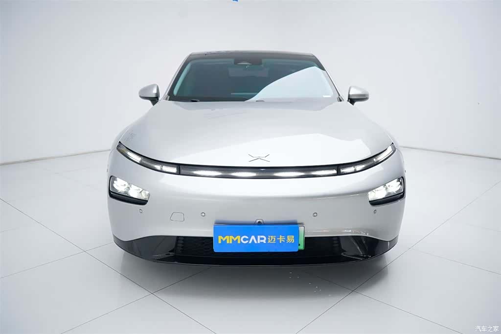 Xpeng P7, 2022 15