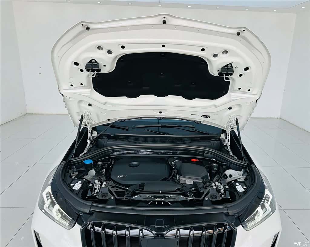 BMW X1, 2023 26