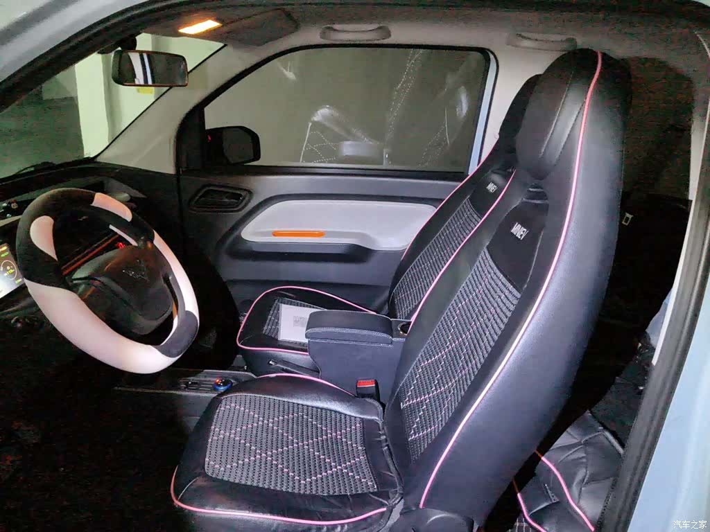 Wuling MINIEV, 2021 8