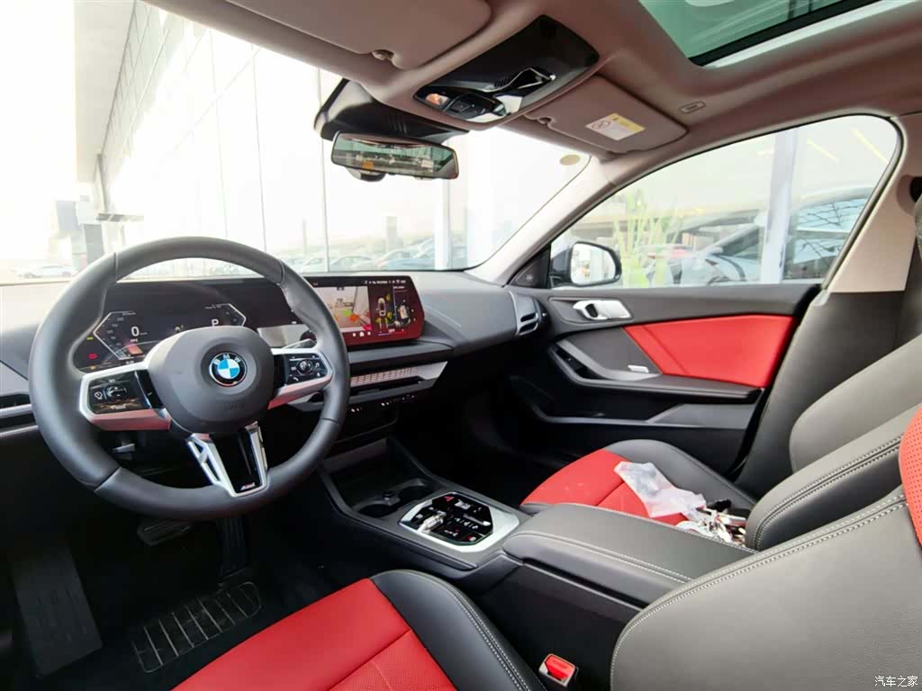 BMW 2 Series, 2025 12