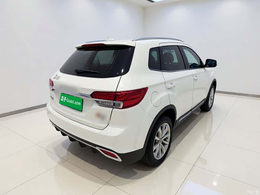 YiQiJiLin R8, 2021 6