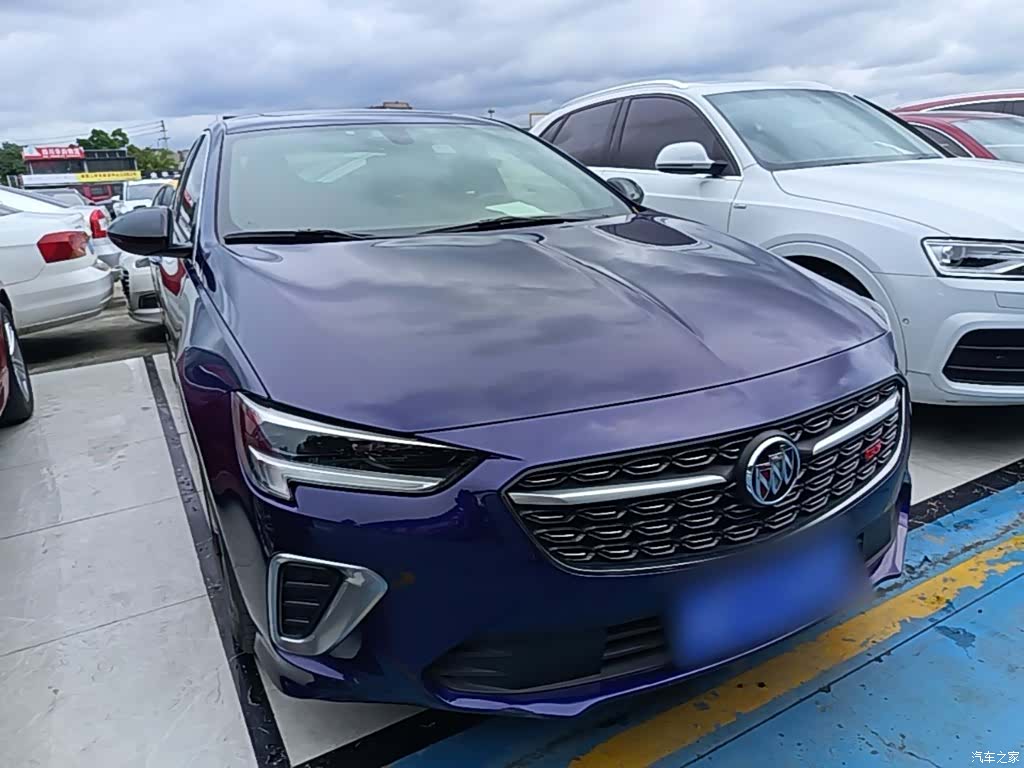 Buick Regal, 2020 4