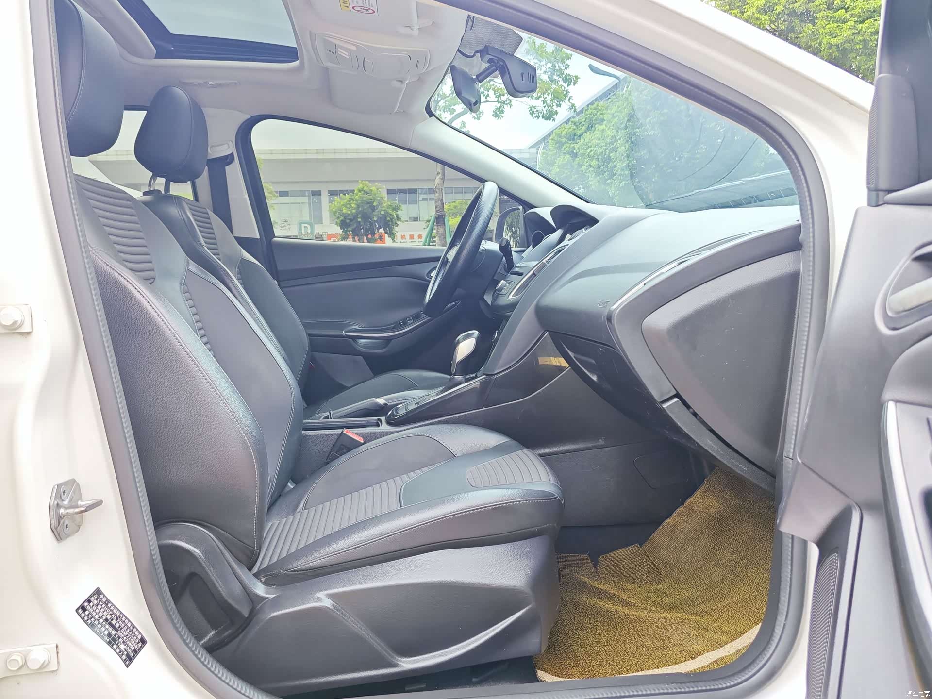 Ford Focus, 2017 22