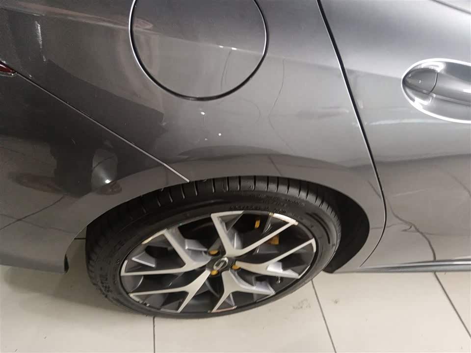 Trumpchi Shadow Leopard