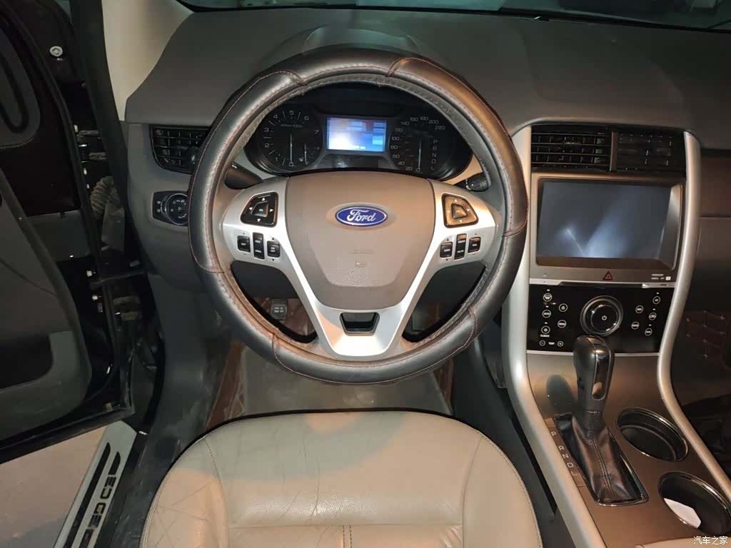 Ford Edge, 2015 11