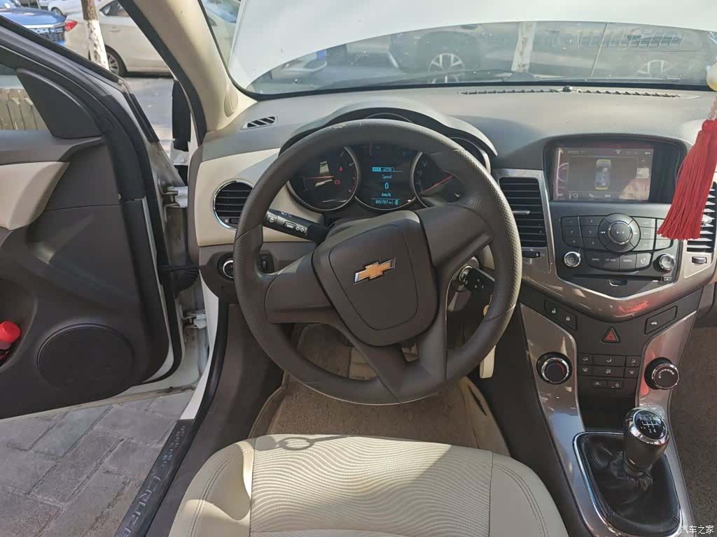 Chevrolet SE, 2016 11