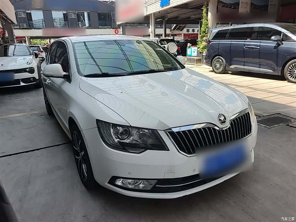 Skoda Superb, 2015 4