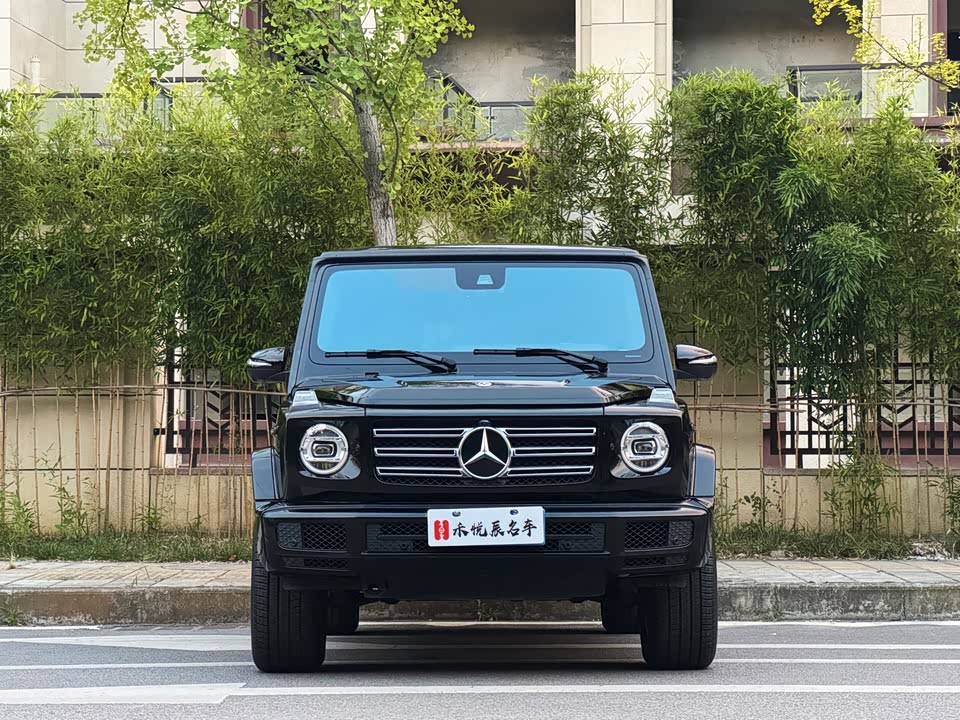 Mercedes-Benz G-class