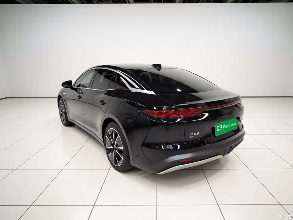 BYD Han, 2025 4
