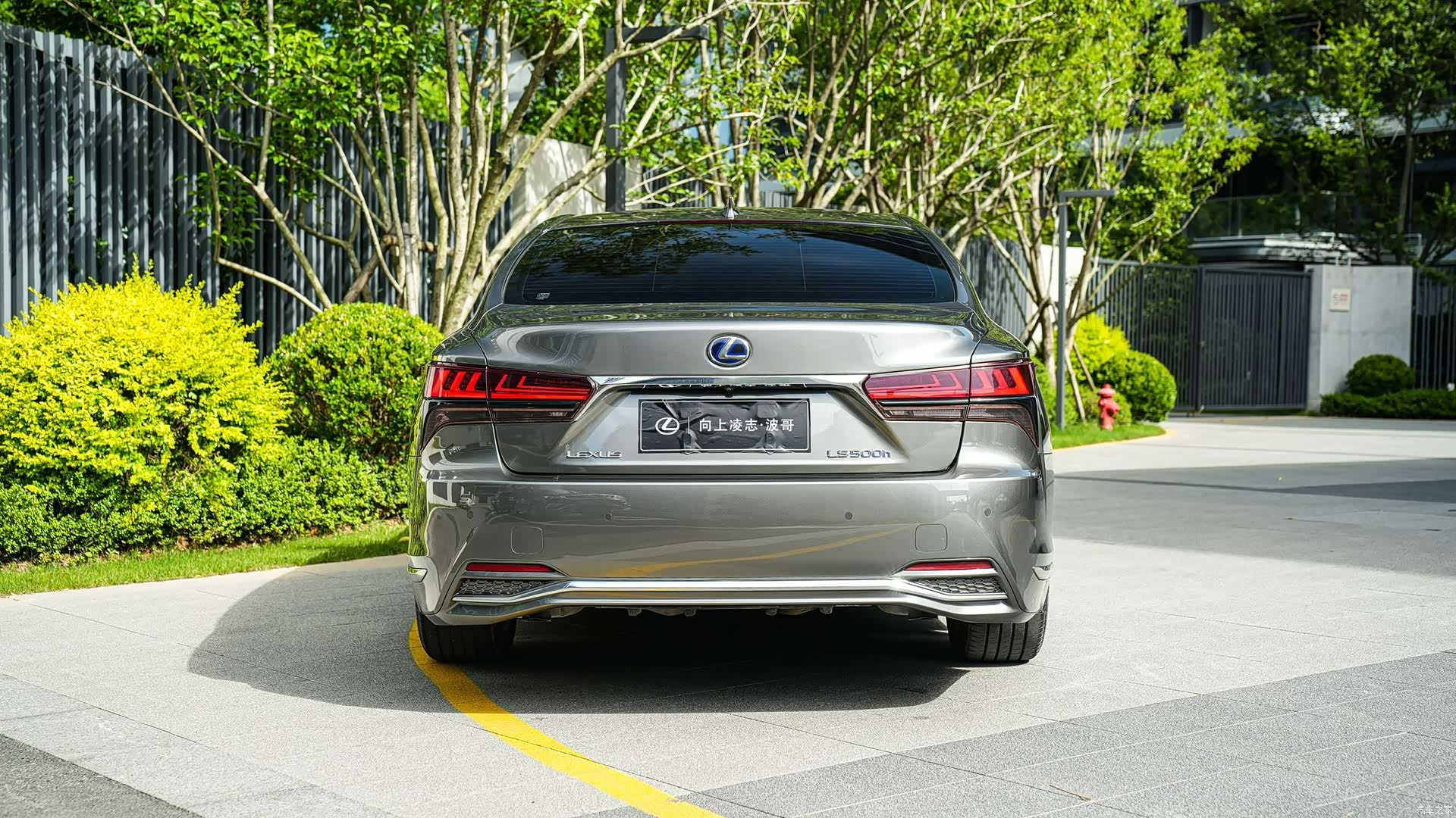Lexus LS, 2021 все фото