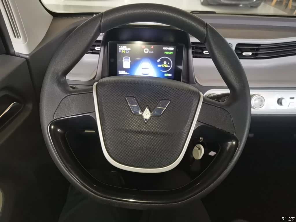 Wuling MINIEV, 2023 11