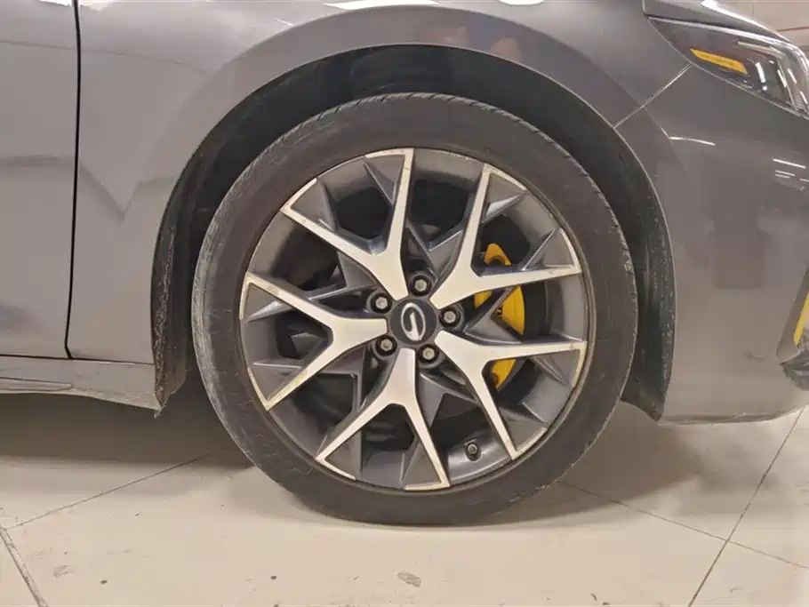 Trumpchi Shadow Leopard