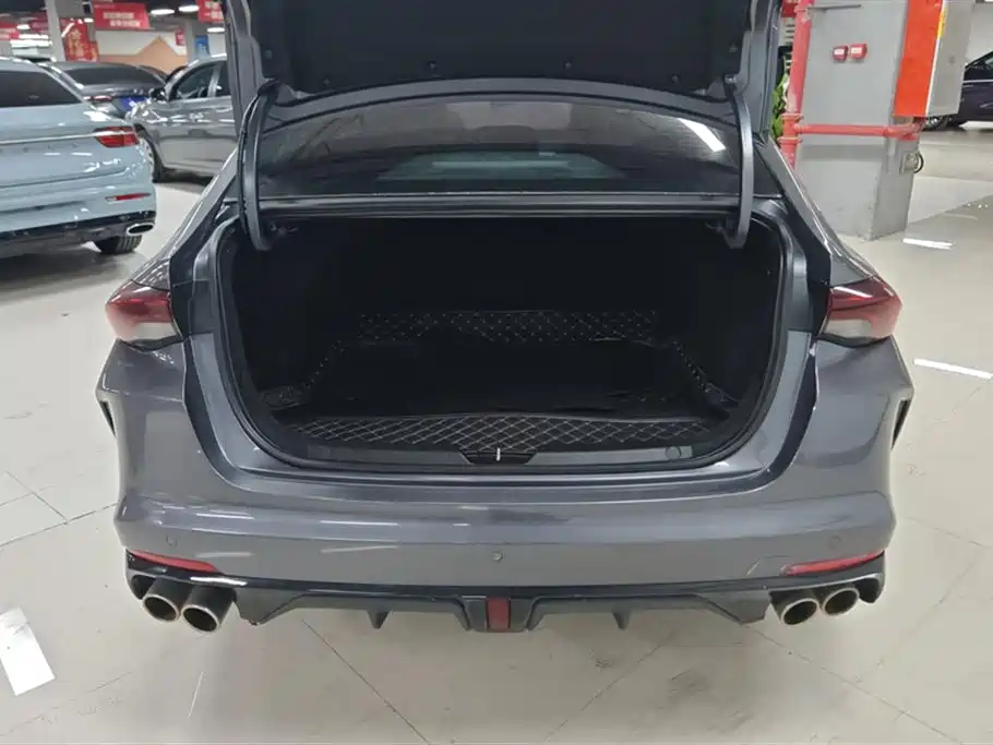 Trumpchi Shadow Leopard