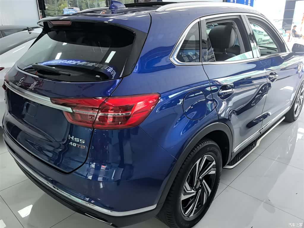 Hongqi HS5, 2023 7