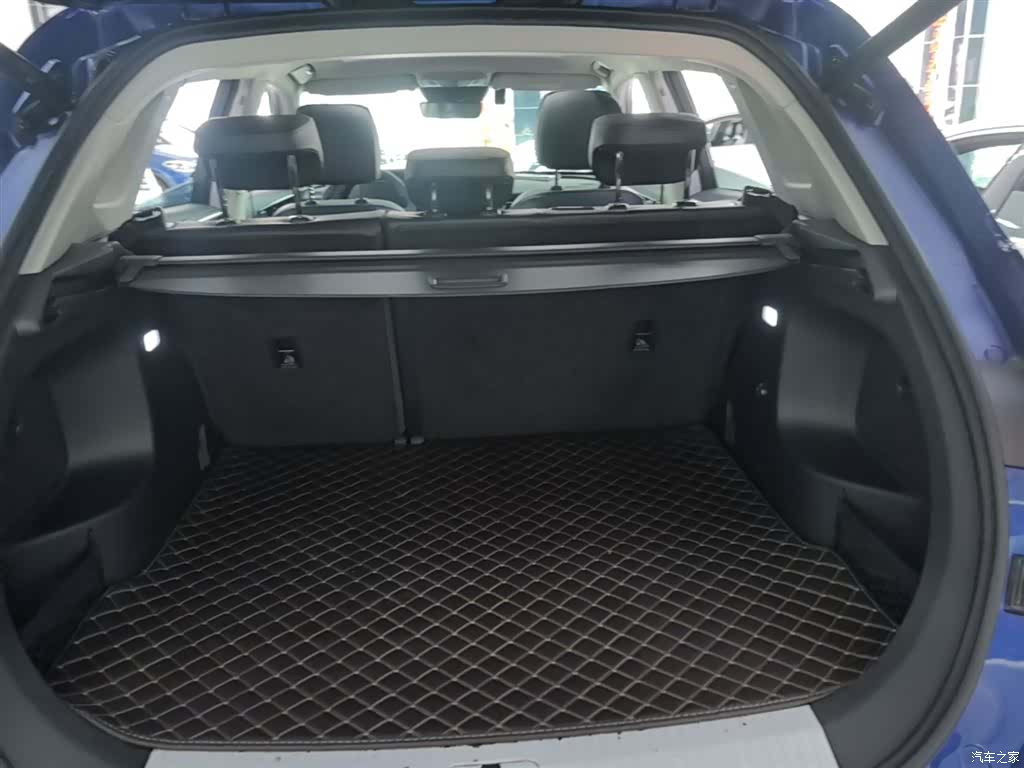 Hongqi HS5, 2023 19