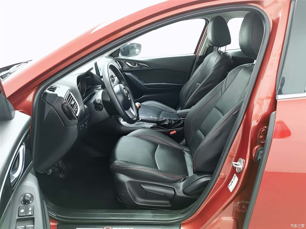 Mazda Mazda3, 2016 10