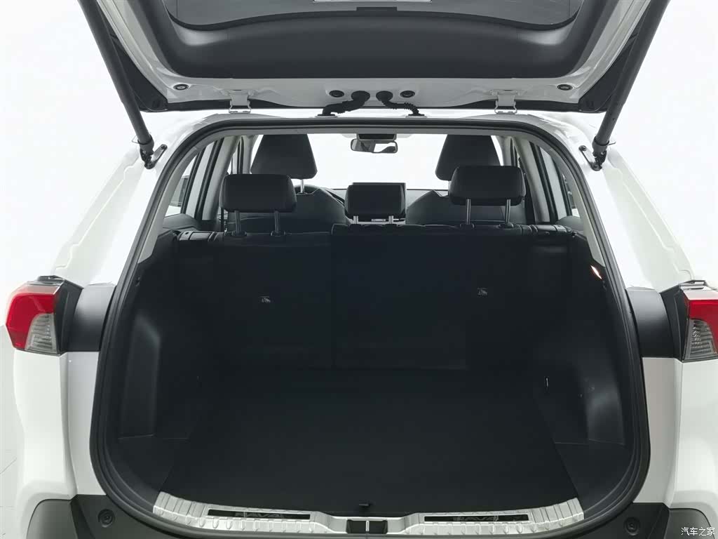 Toyota RAV4, 2021 16