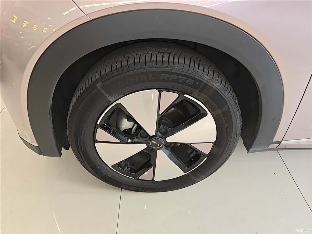BYD Dolphin, 2023 23