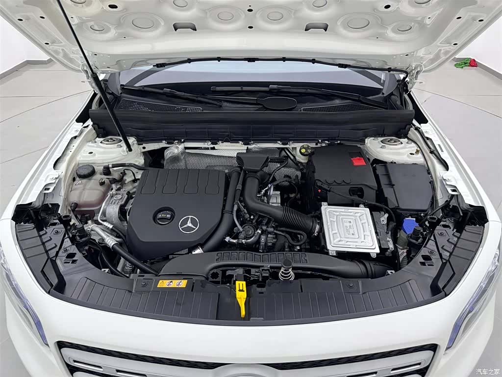 Mercedes-Benz GLB, 2021 25