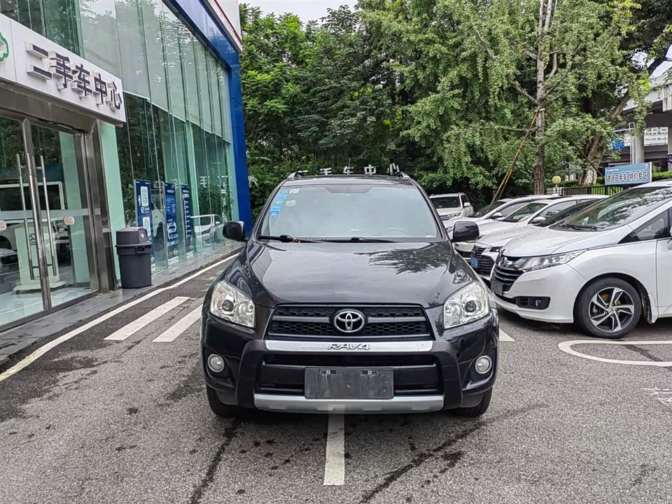 Toyota RAV4 Rongfang