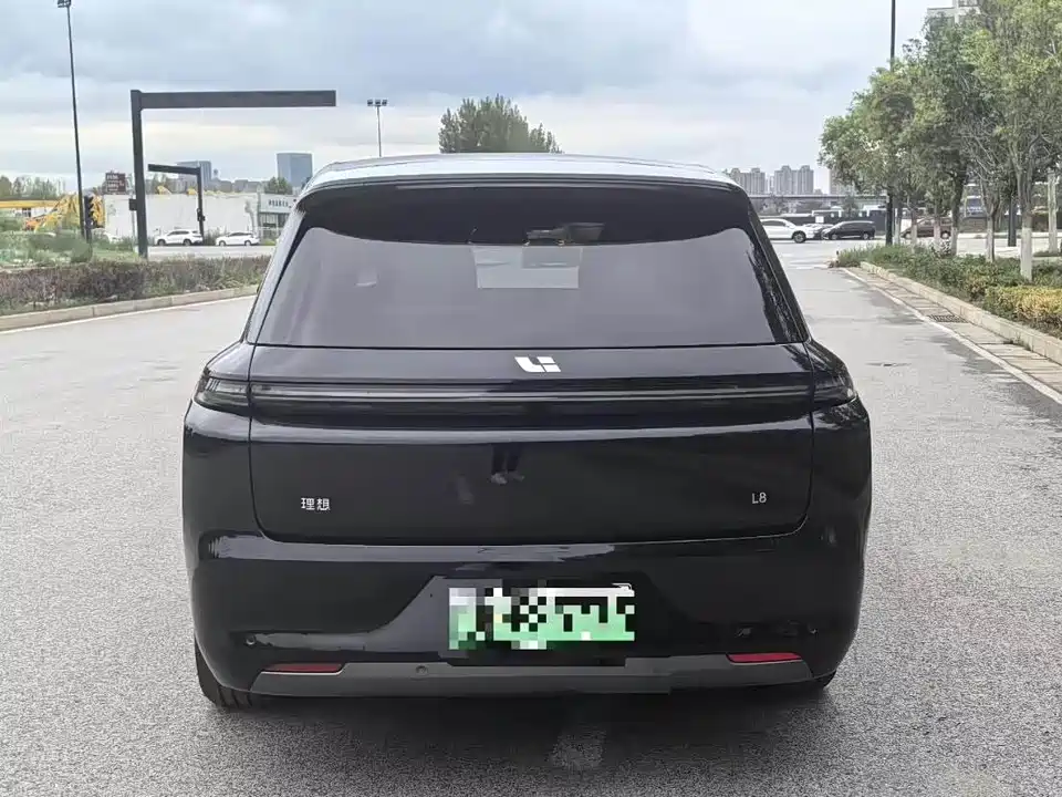 Li Auto Ideal L8