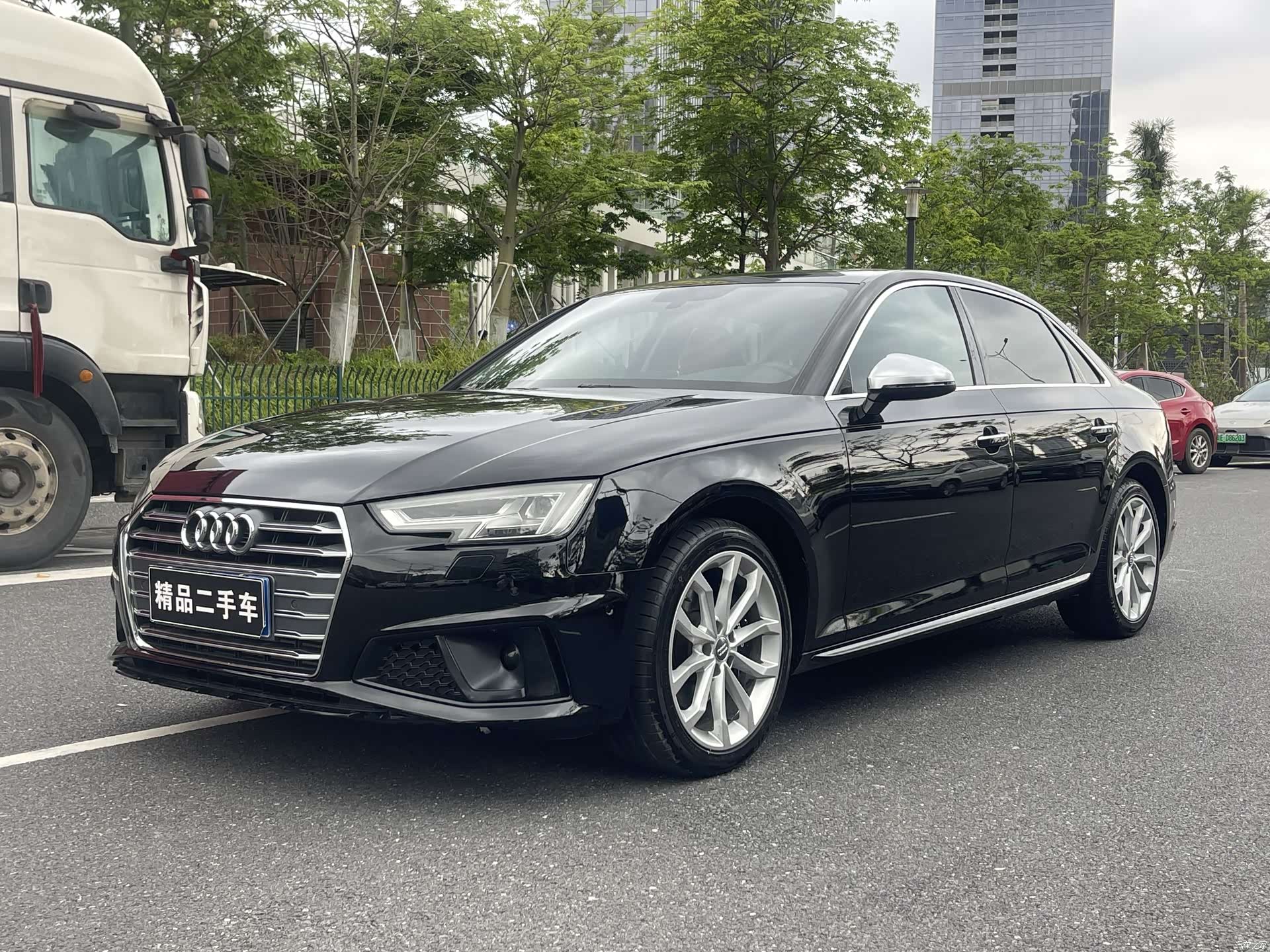 Audi A4L, 2019 1