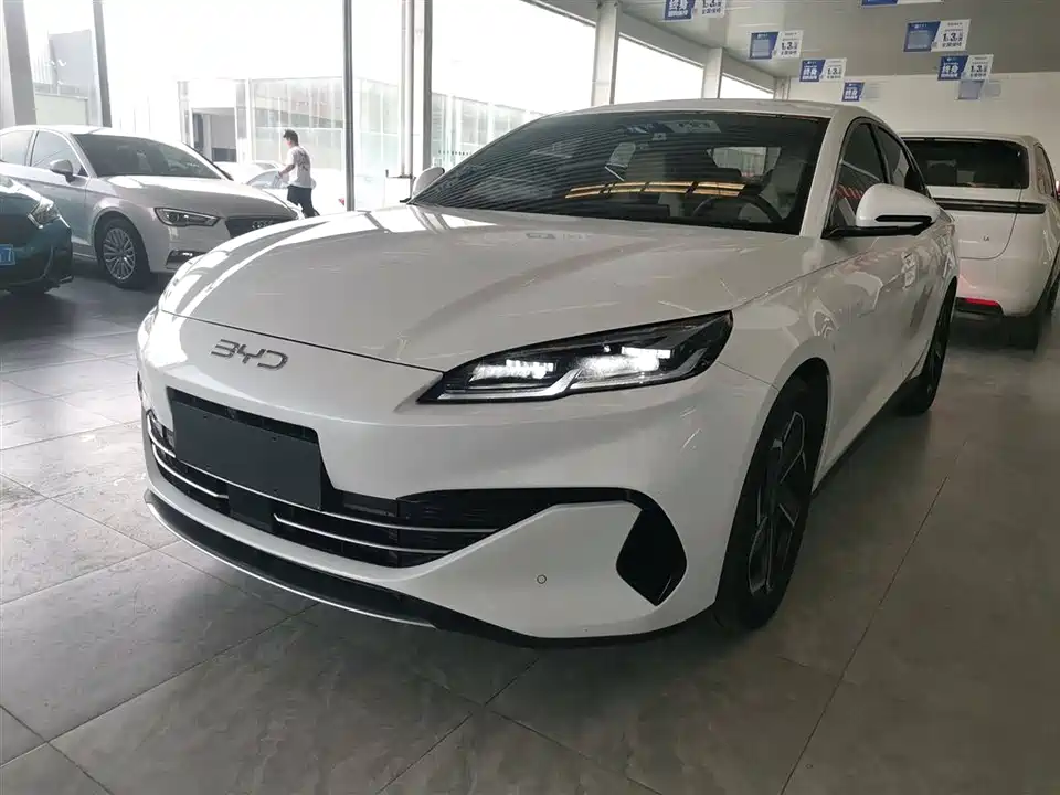 BYD Seal 06