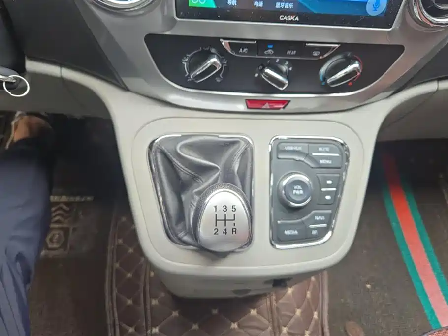 JAC Refine Ruifeng M3