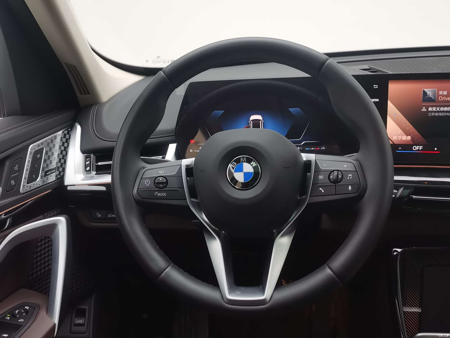 BMW X1, 2025 11