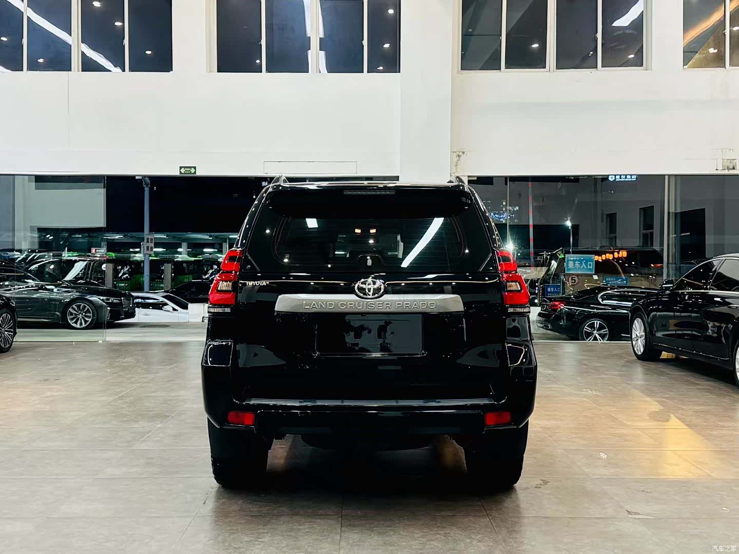 Toyota Prado, 2019 все фото