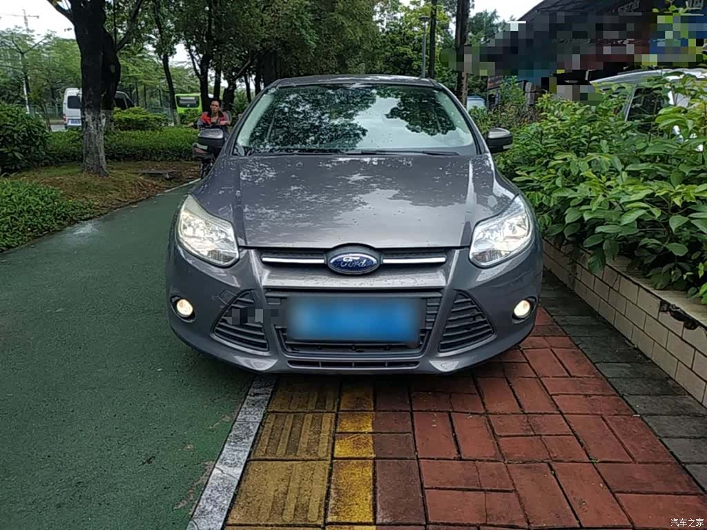 Ford Focus, 2014 3