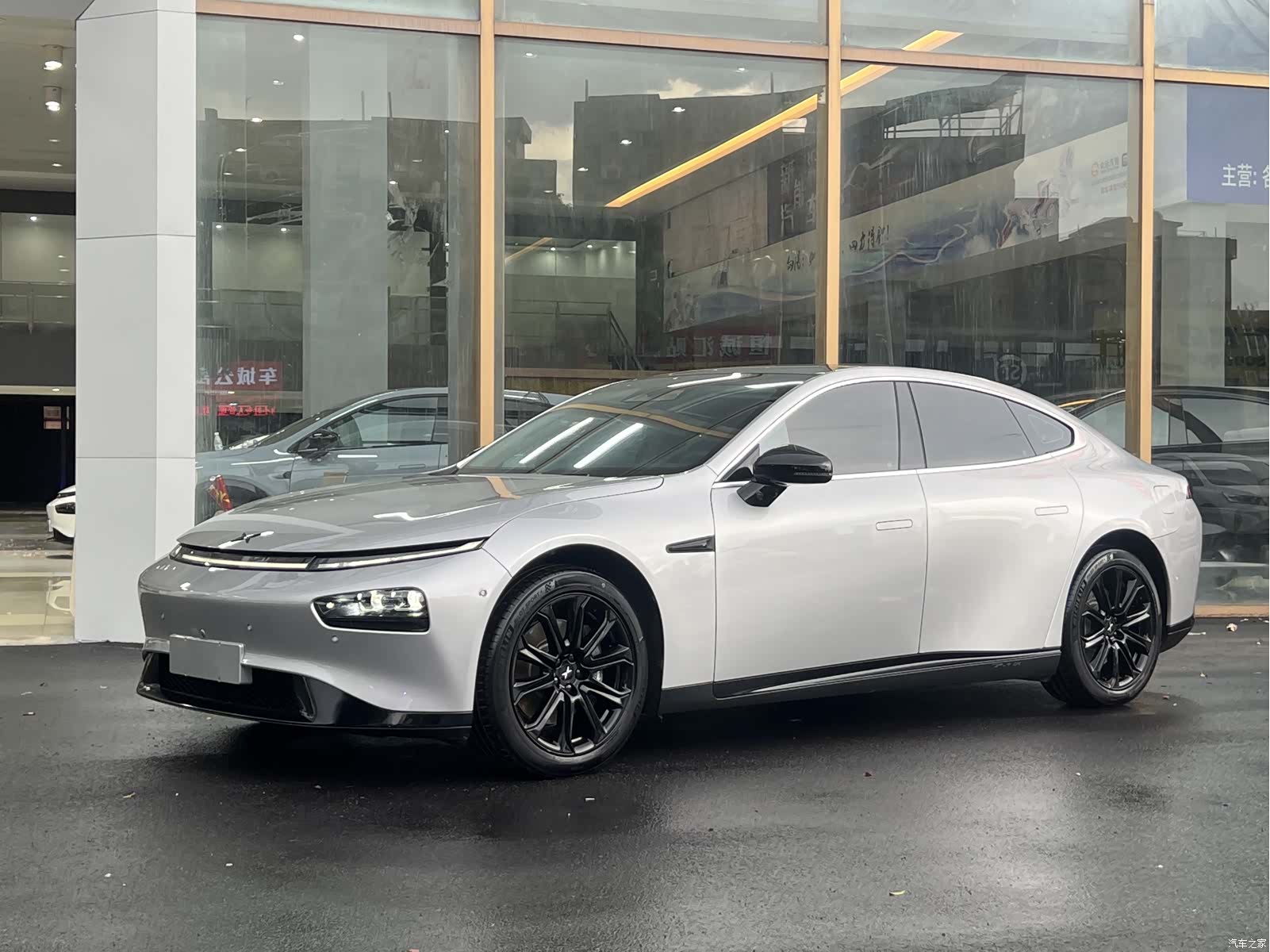 Xpeng P7, 2020 1