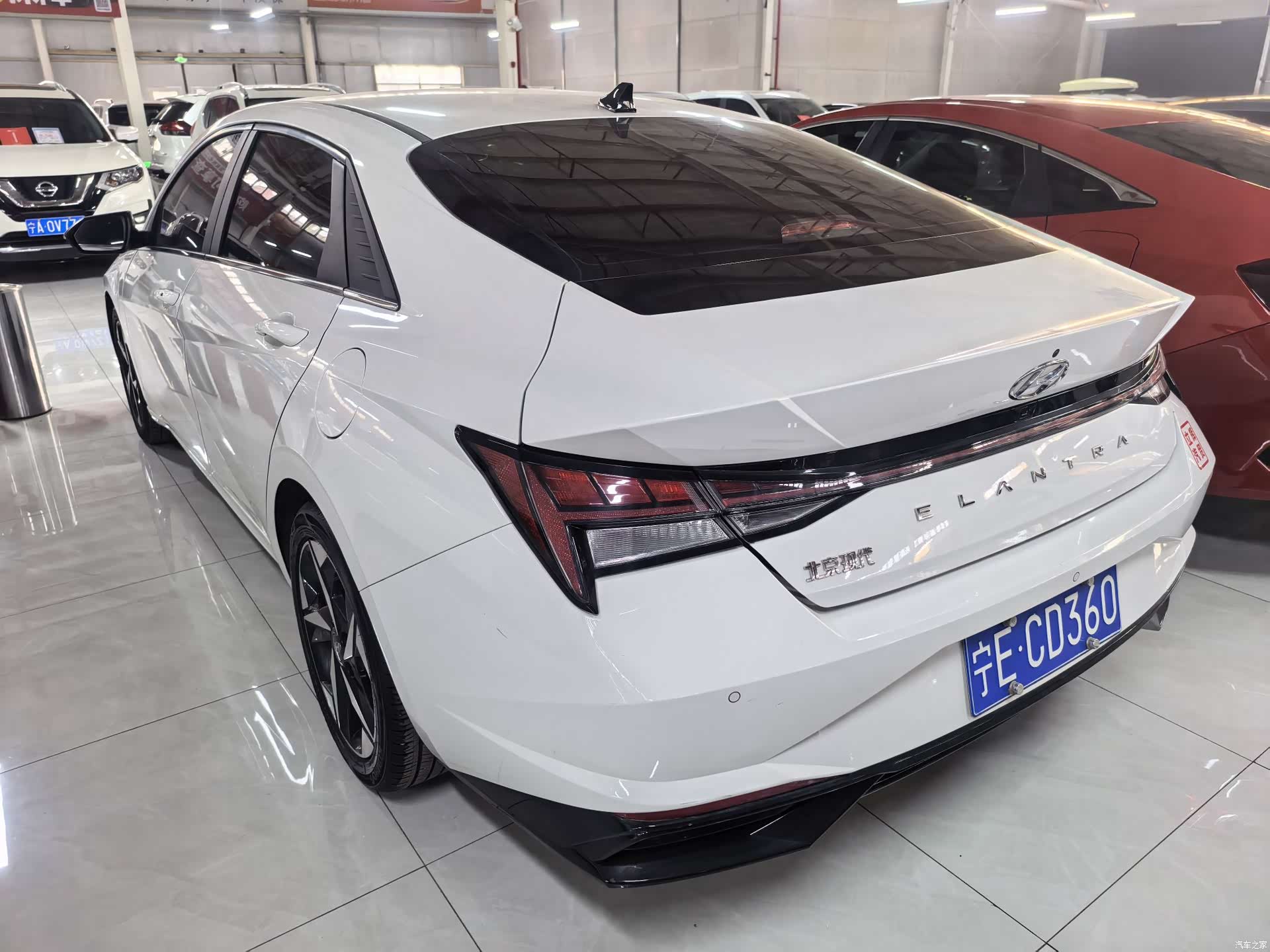 Hyundai Elantra, 2023 14