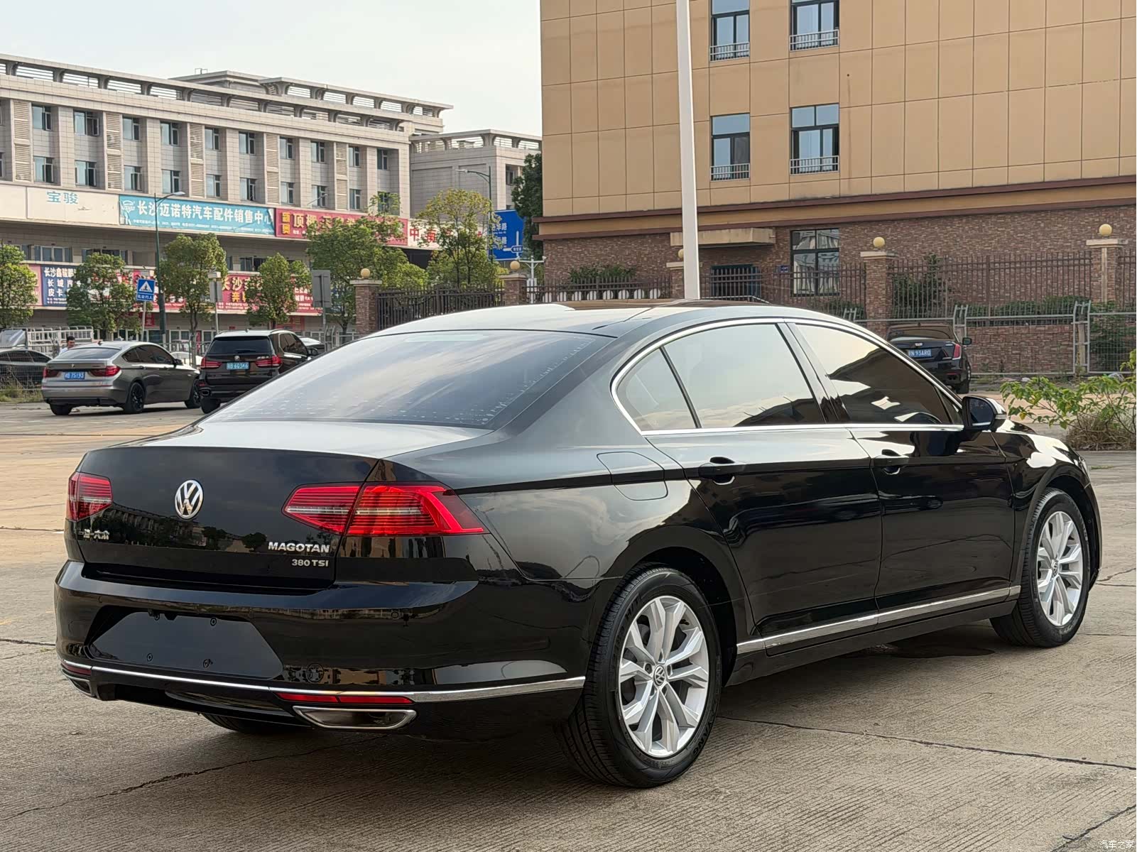 Volkswagen Magotan, 2017 4